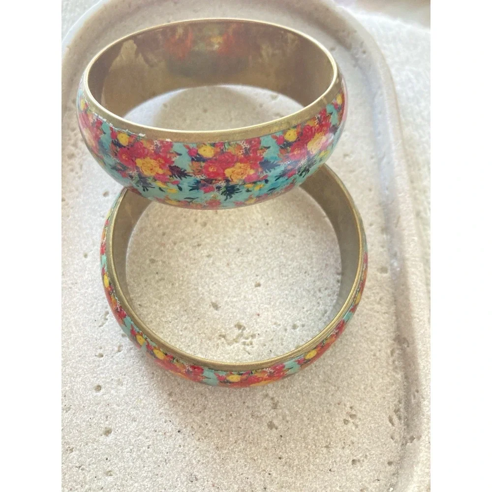 Floral Bangle Bracelet‎ Set Of 2 Wide Gold Tone Turquoise Color Cottagecore